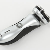 二次顶出模具(剃须刀)