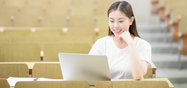 广美平面设计培训配图