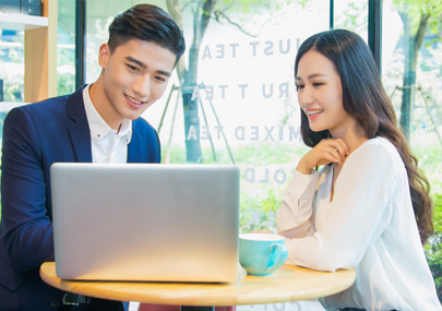 网页制作培训背景