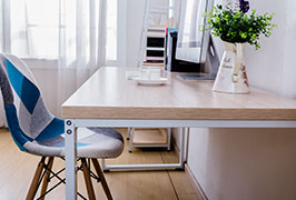 每校专设就业部门