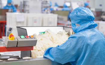 完善的就业服务